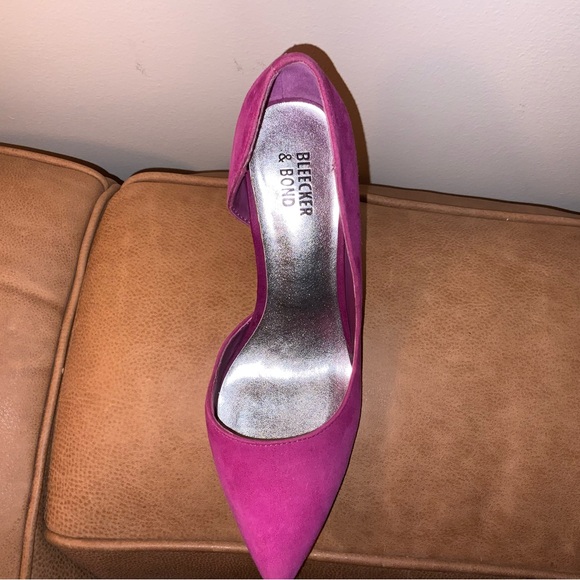 Women's Pink Suede Heels - Picture 9 of 10